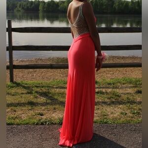 Prom girl la femme size 4 dress worn once